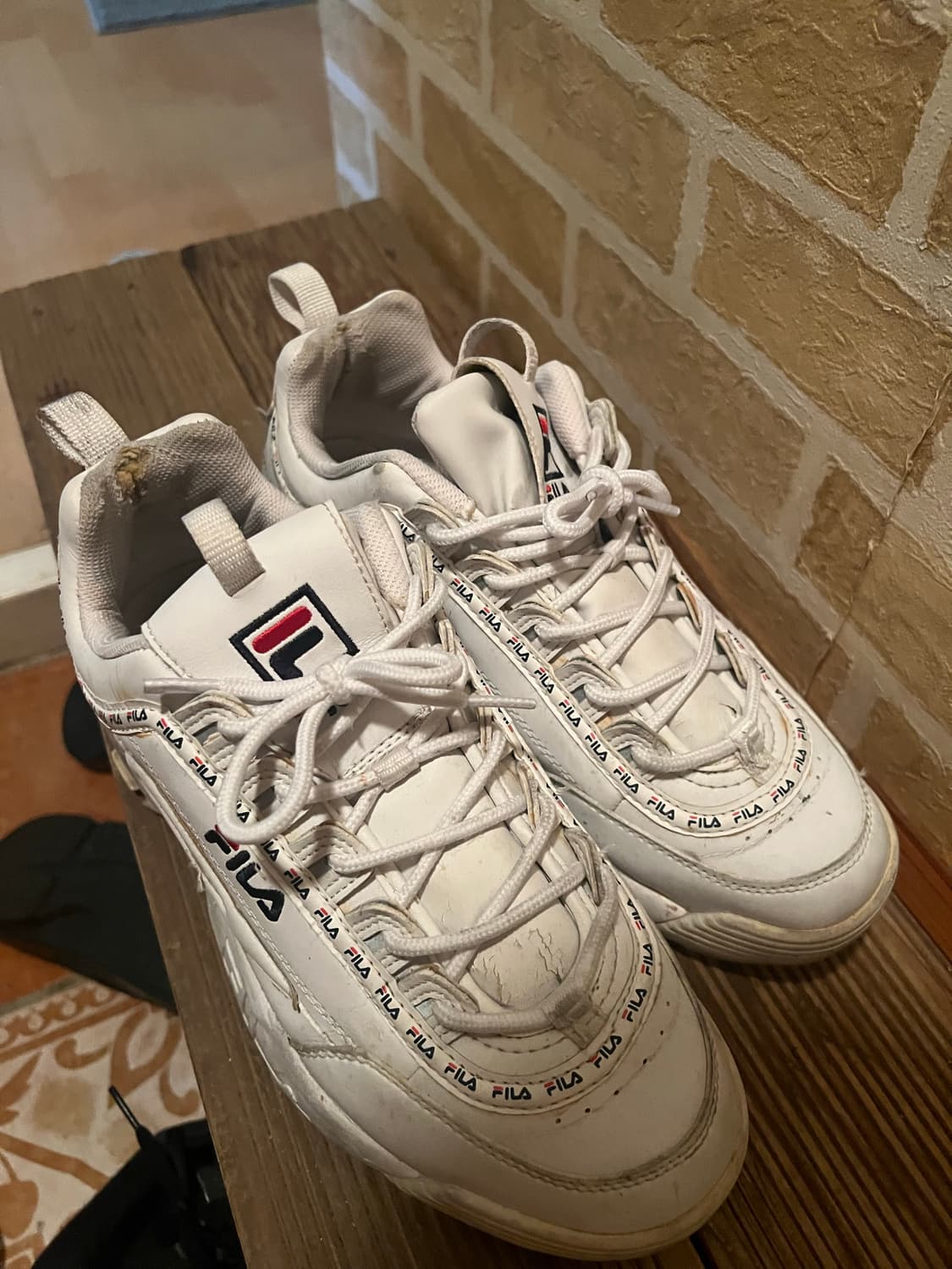Fila 디스럽터2 상품이미지1