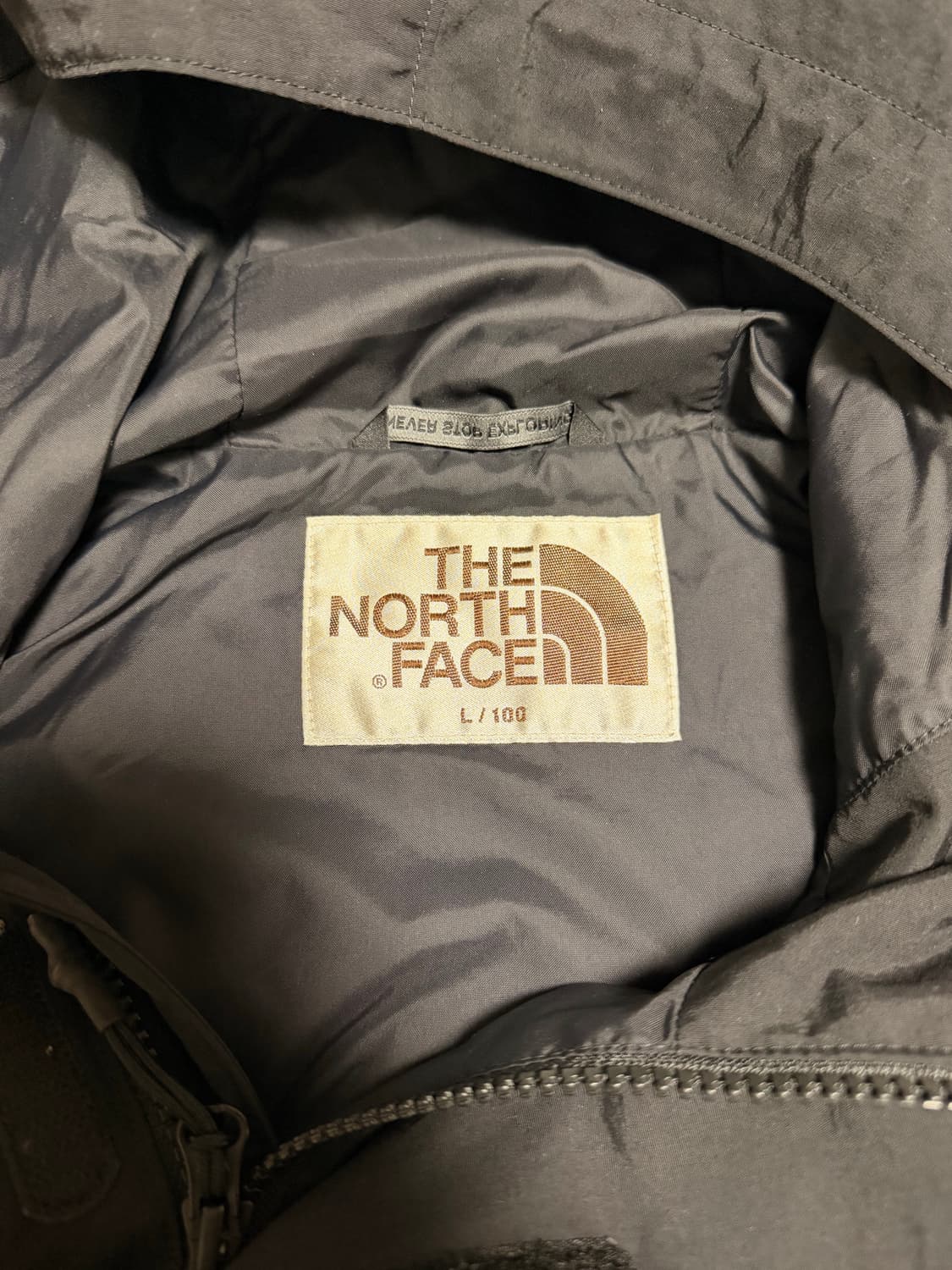 노스페이스 바람막이 상품이미지3