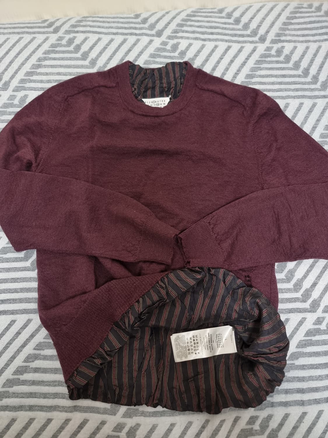 마르지엘라 디스트레스드 레이어드 니트 버건디 L size 상품이미지3