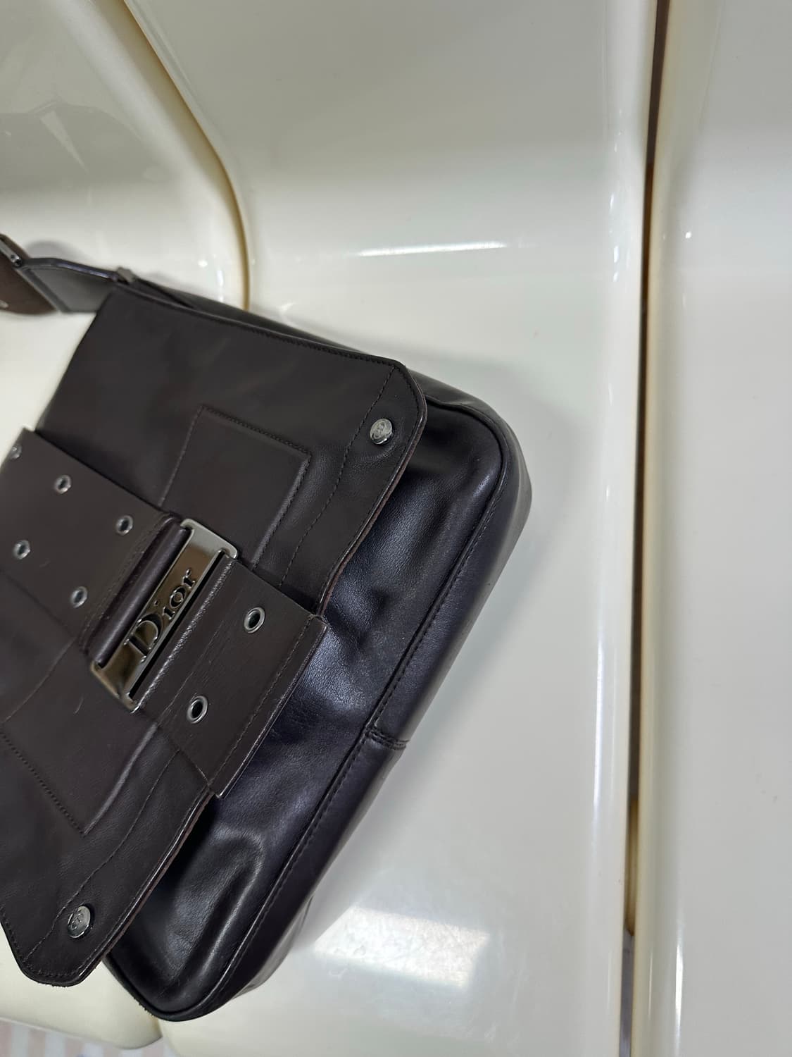 [A 정품] 디올 스트릿 시크 크로스백 상품이미지6