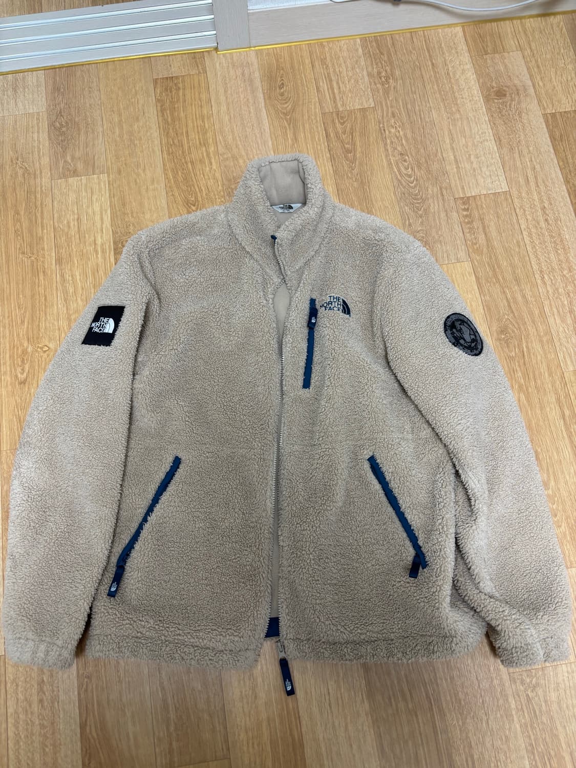 노스페이스 플리스자켓 xl사이즈 판매합니다 상품이미지1