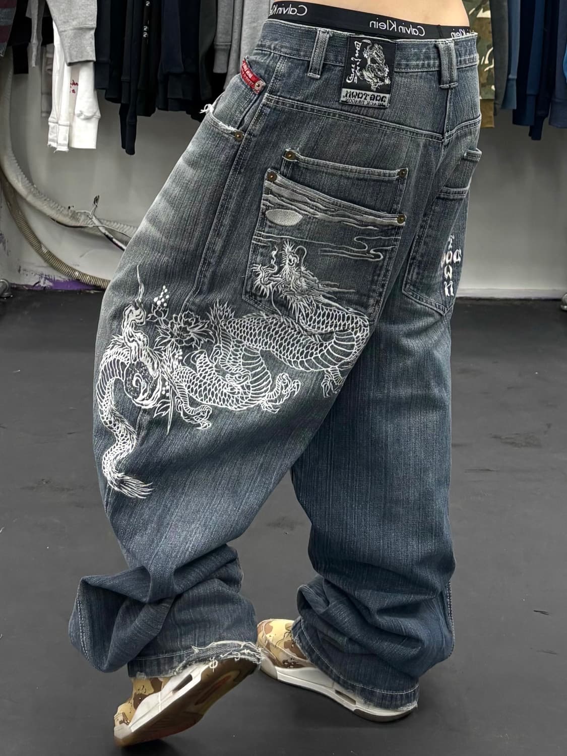 도그타운 오리엔탈 드래곤 데님팬츠 상품이미지1