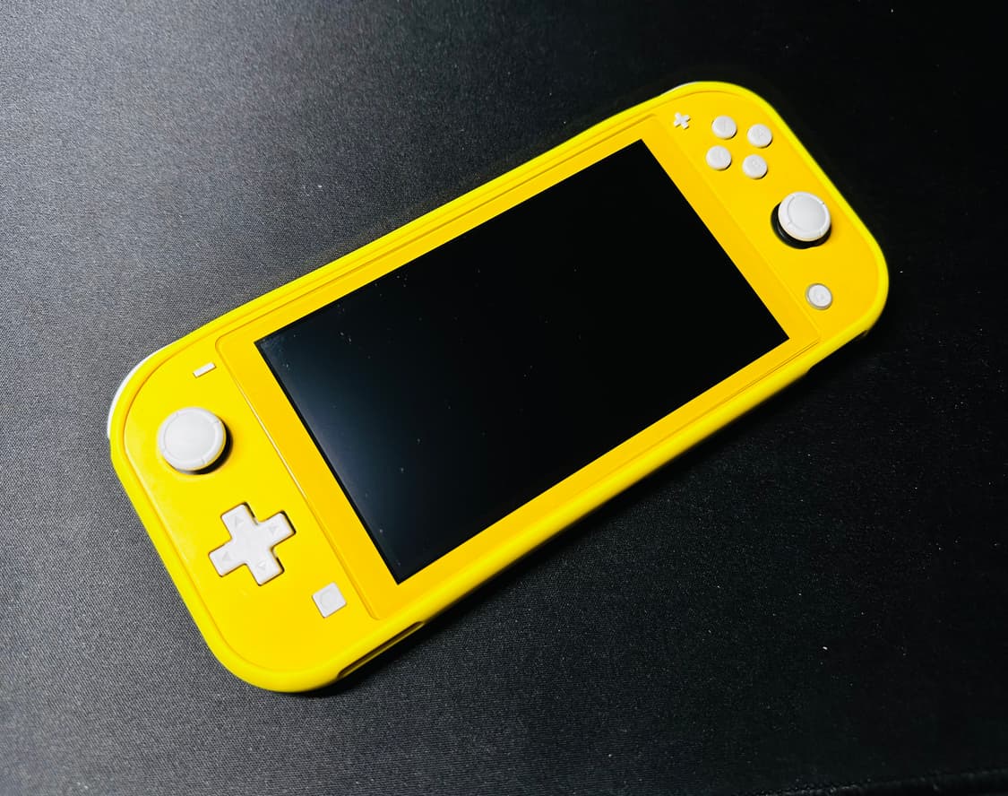 닌텐도 스위치 라이트 옐로우 + 옐로우 케이스, 동숲 파우치 판매 상품이미지7