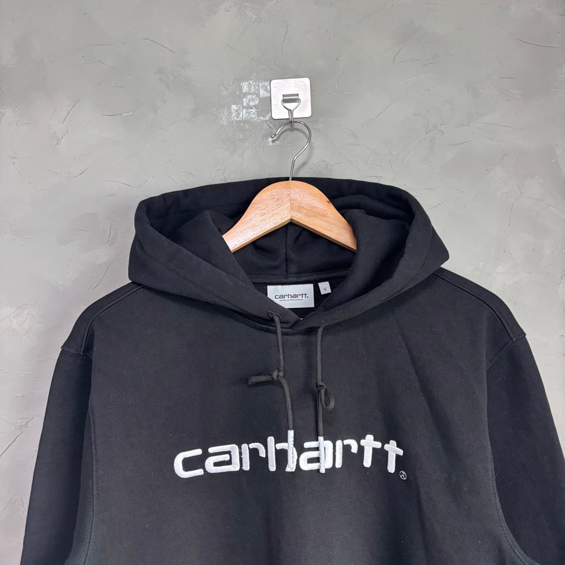 칼하트 wip 빅로고 후드 블랙 상품이미지2