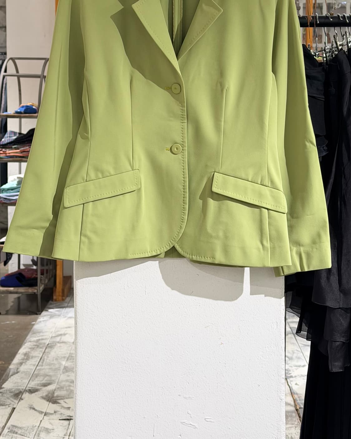 프라다 그린 폴리에스터 포켓 자켓/미디스커트 셋업 상품이미지4