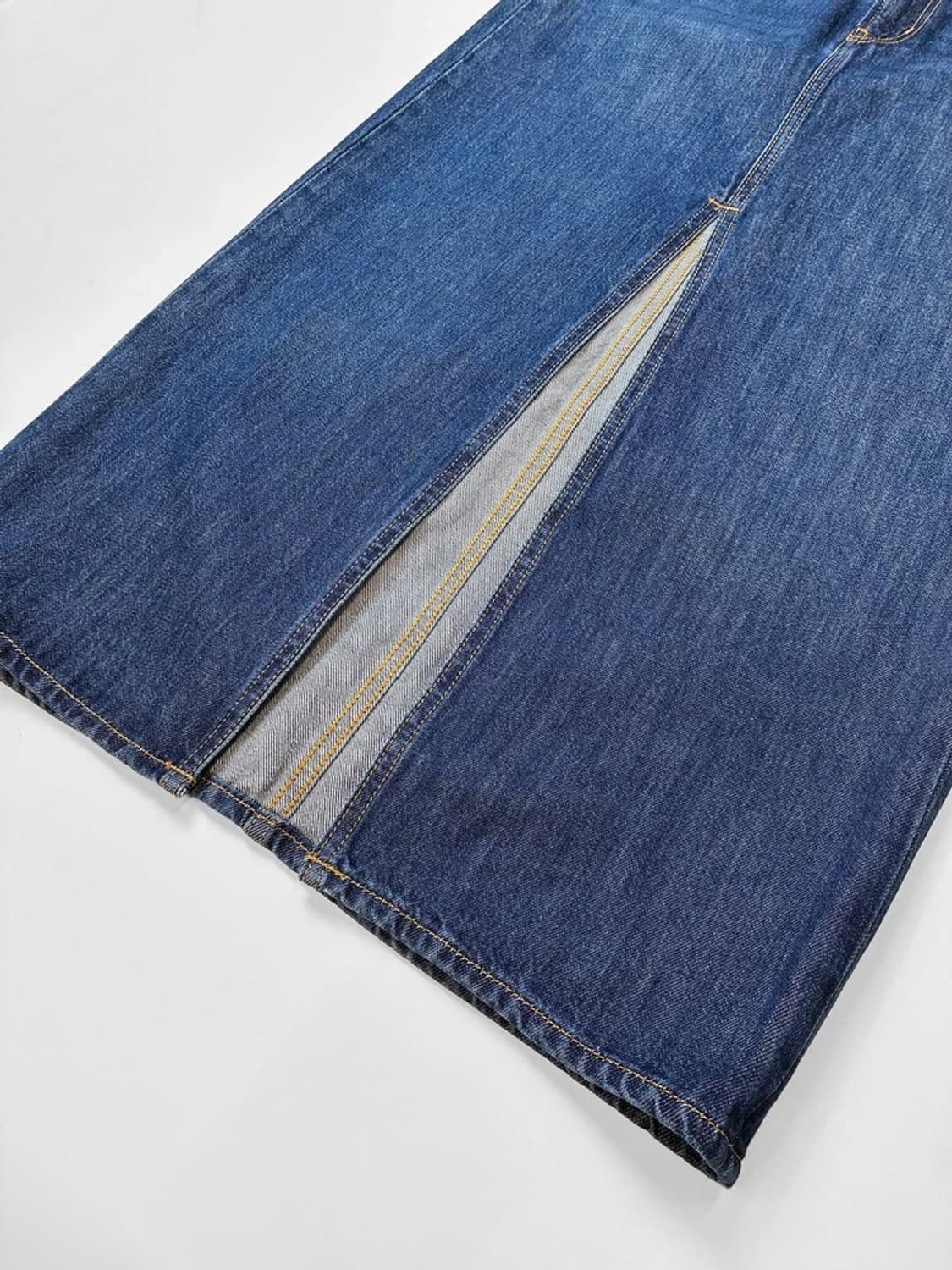 리바이스 프리미엄 중청 워싱 빅 E탭 데님 롱 스커트 PN5355 상품이미지5