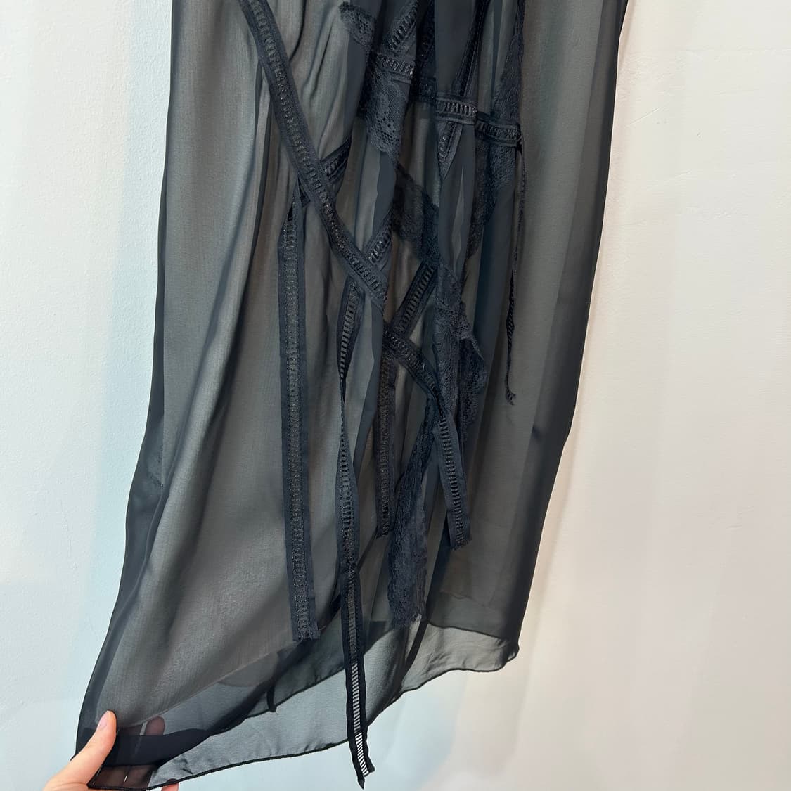 블랙 쉬폰 디테일 원피스 상품이미지3