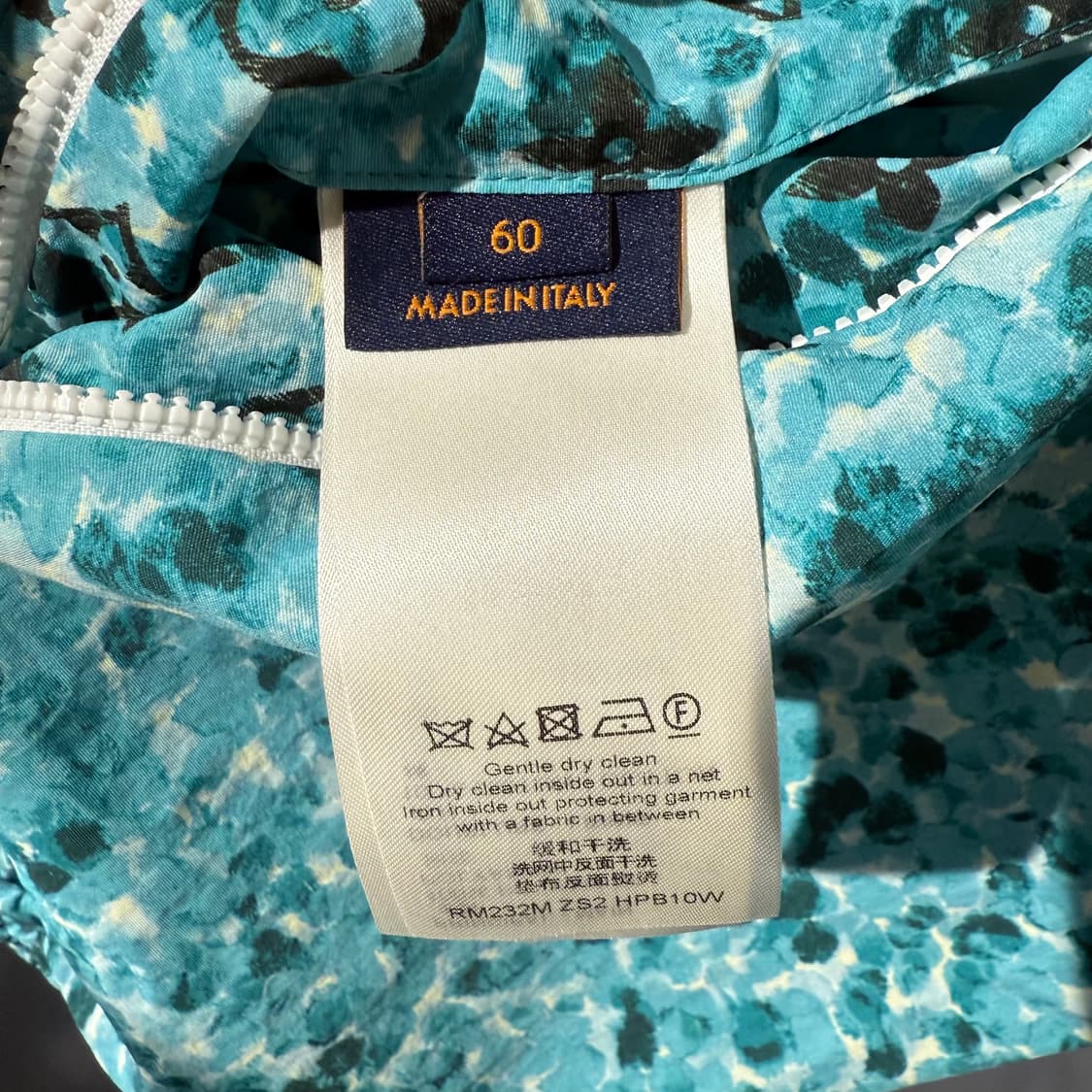 [새상품/115] [새상품] 루이비통 모노그램 포인틸리즘 윈드브레이커 상품이미지8