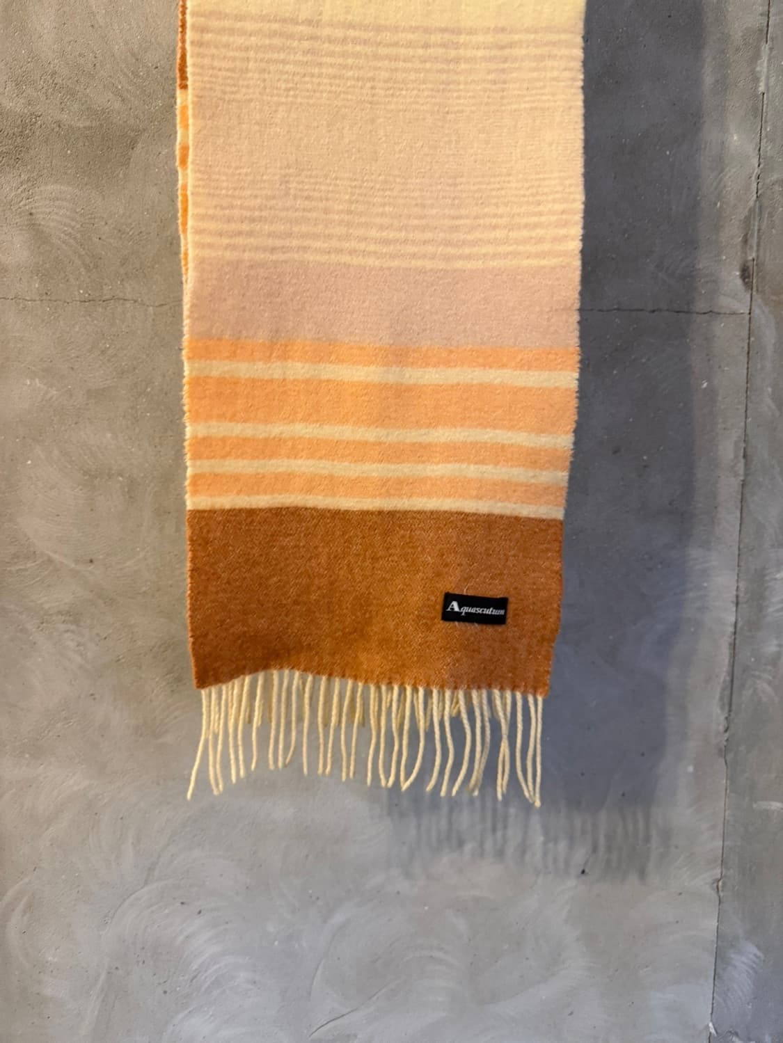 아쿠아스큐텀 머플러 상품이미지3