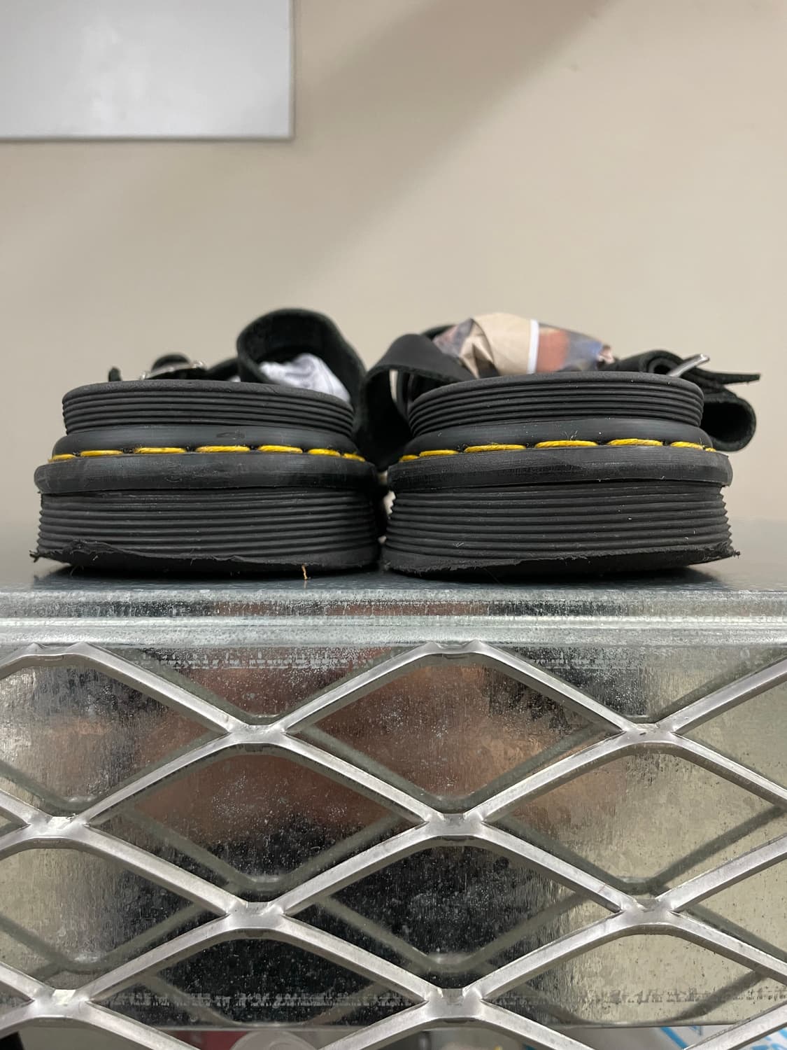 닥터마틴 테이트 샌들 uk8 상품이미지9