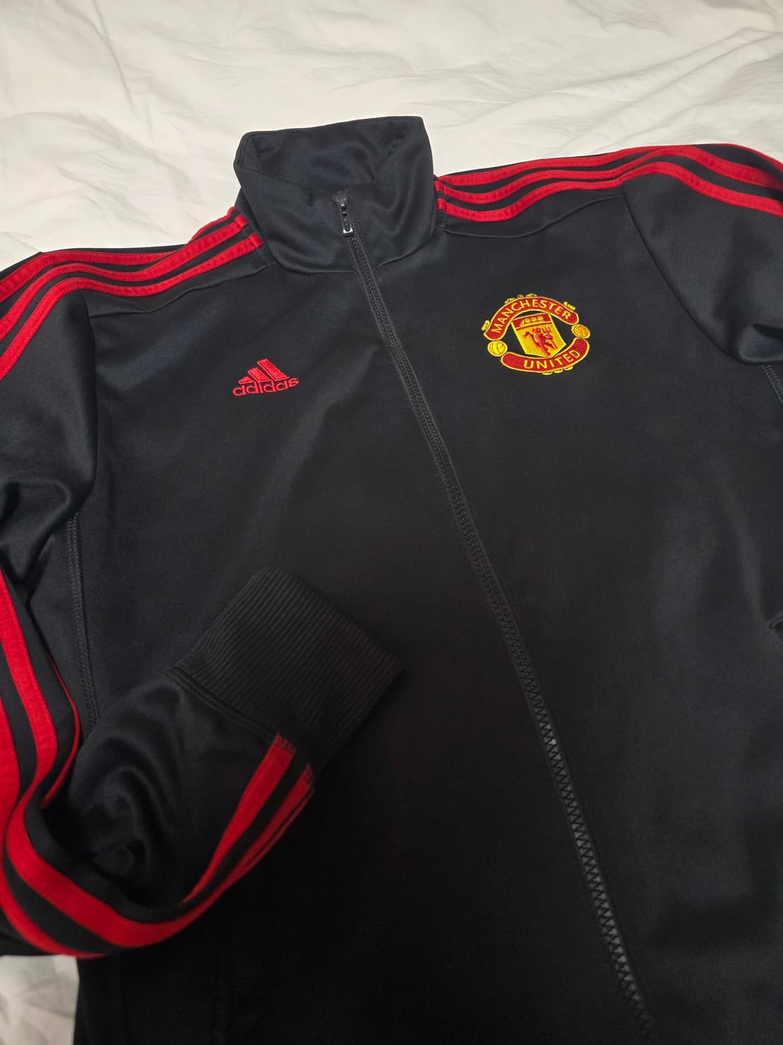 아디다스 맨유 검빨 져지 상품이미지2