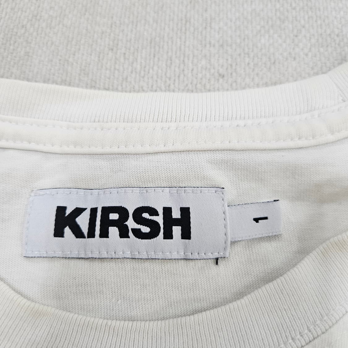 1 키르시 스몰로고 패치 반팔 티(얼룩) 0619Y 상품이미지3
