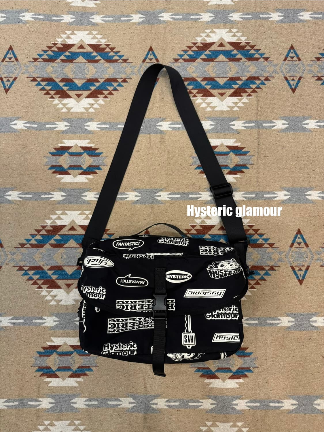 [OS] 히스테릭글래머 프린트 숄더백 블랙  상품이미지1