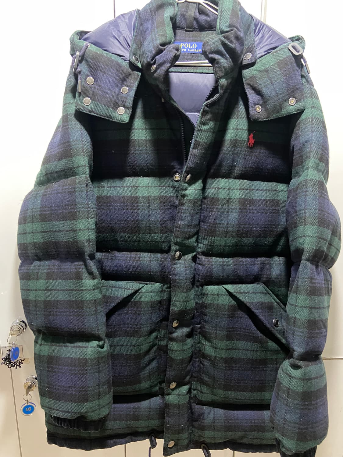 폴로 타탄체크 울패딩 팝니다 상품이미지2