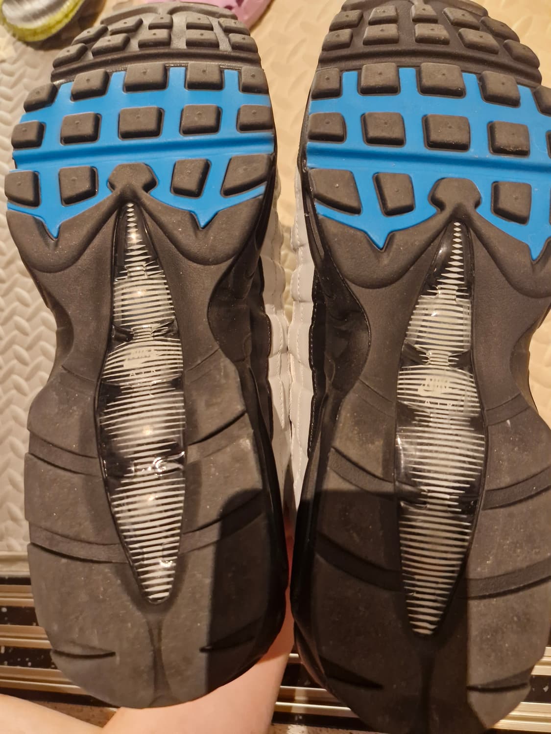 나이키 에어 맥스 95 레이저 블루 (2020) 상품이미지7