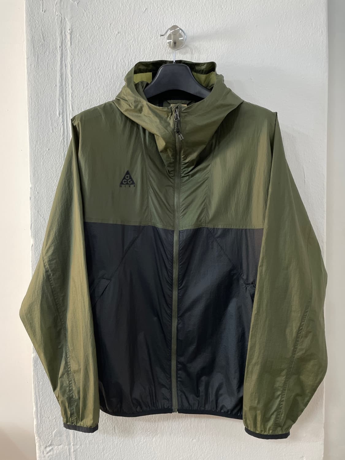 나이키 ACG 경량 바람막이  상품이미지2