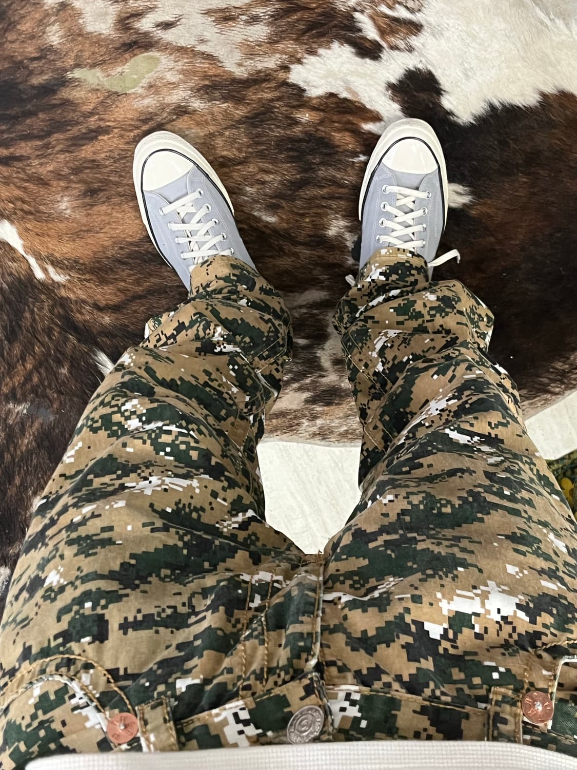 TRUE RELIGION JOEY SUPER T CAMO PANTS 상품이미지1