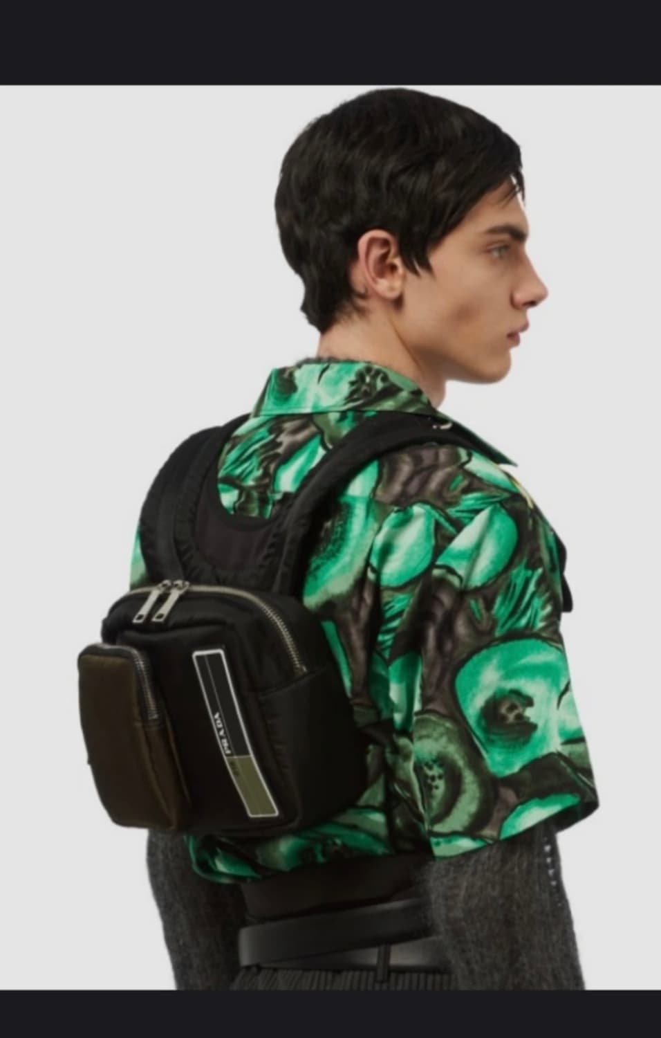 PRADA  테크니컬 나일론 포켓 백팩 상품이미지7