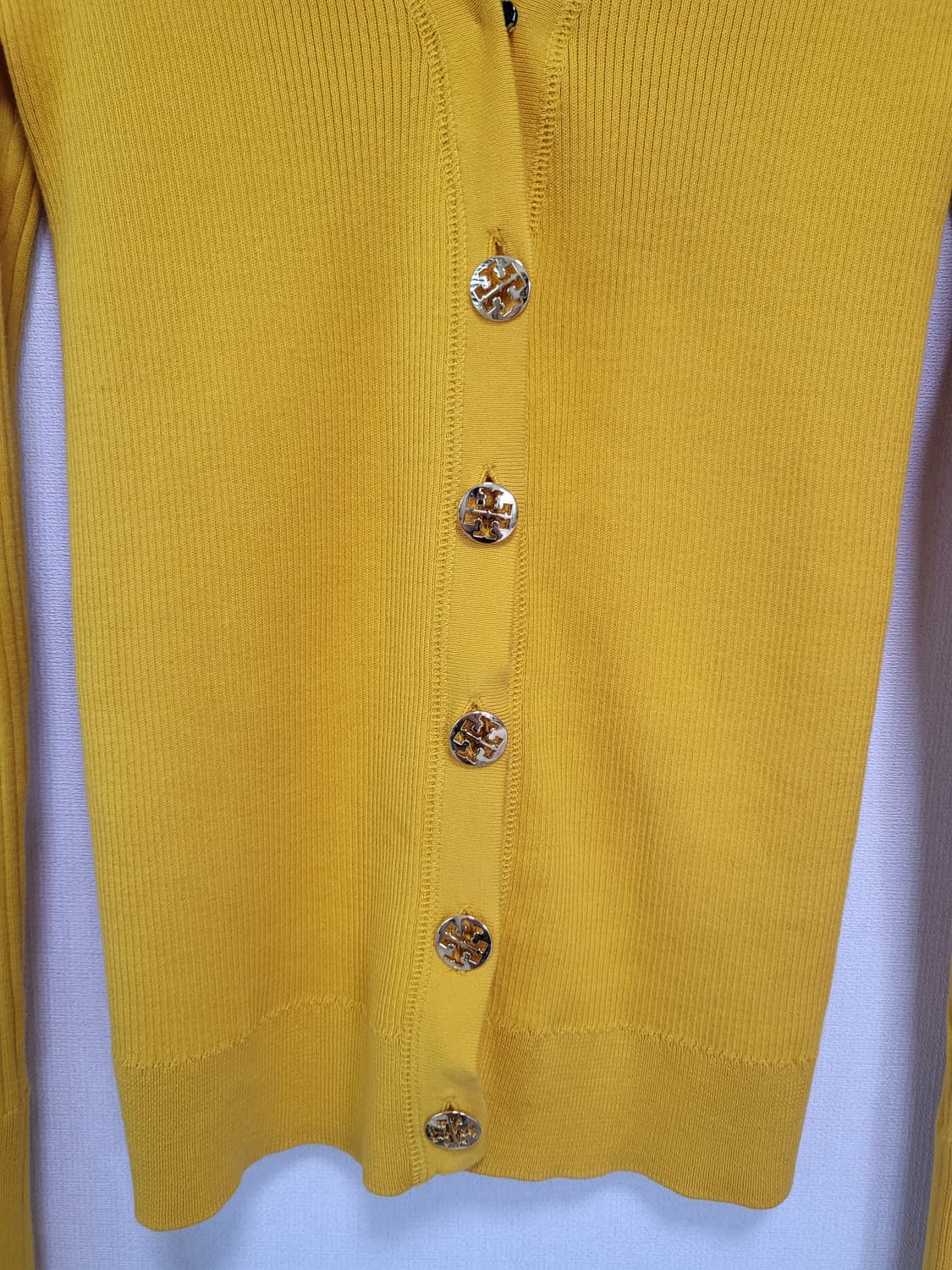 정품 토리버치 금장 골지 가디건 44-날씬66 상품이미지5