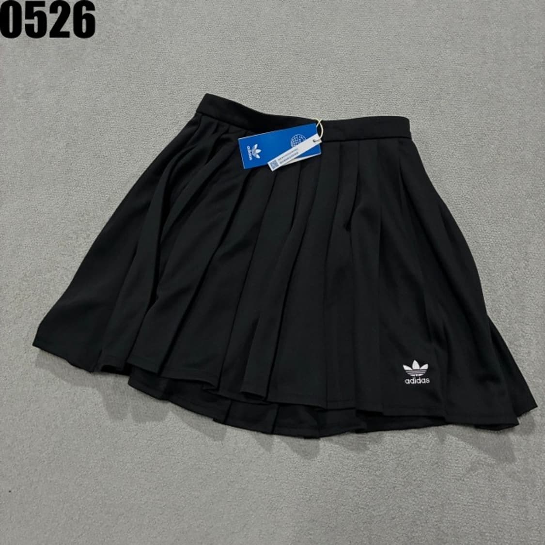 아디다스 오리지널 치마 새상품 xs 상품이미지1