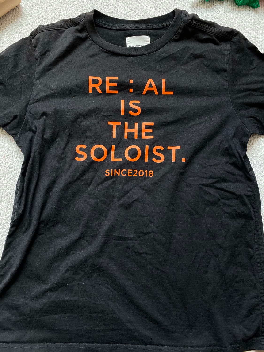 48사이즈 솔로이스트 19ss 반팔 상품이미지1