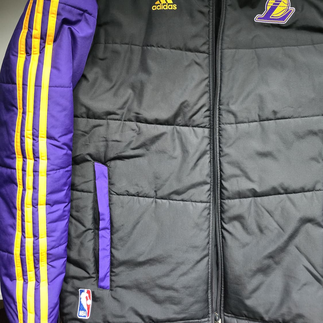 adidas NBA 패딩 LA 레이커스 후드 점퍼 푸퍼 자켓 블랙 100 상품이미지4