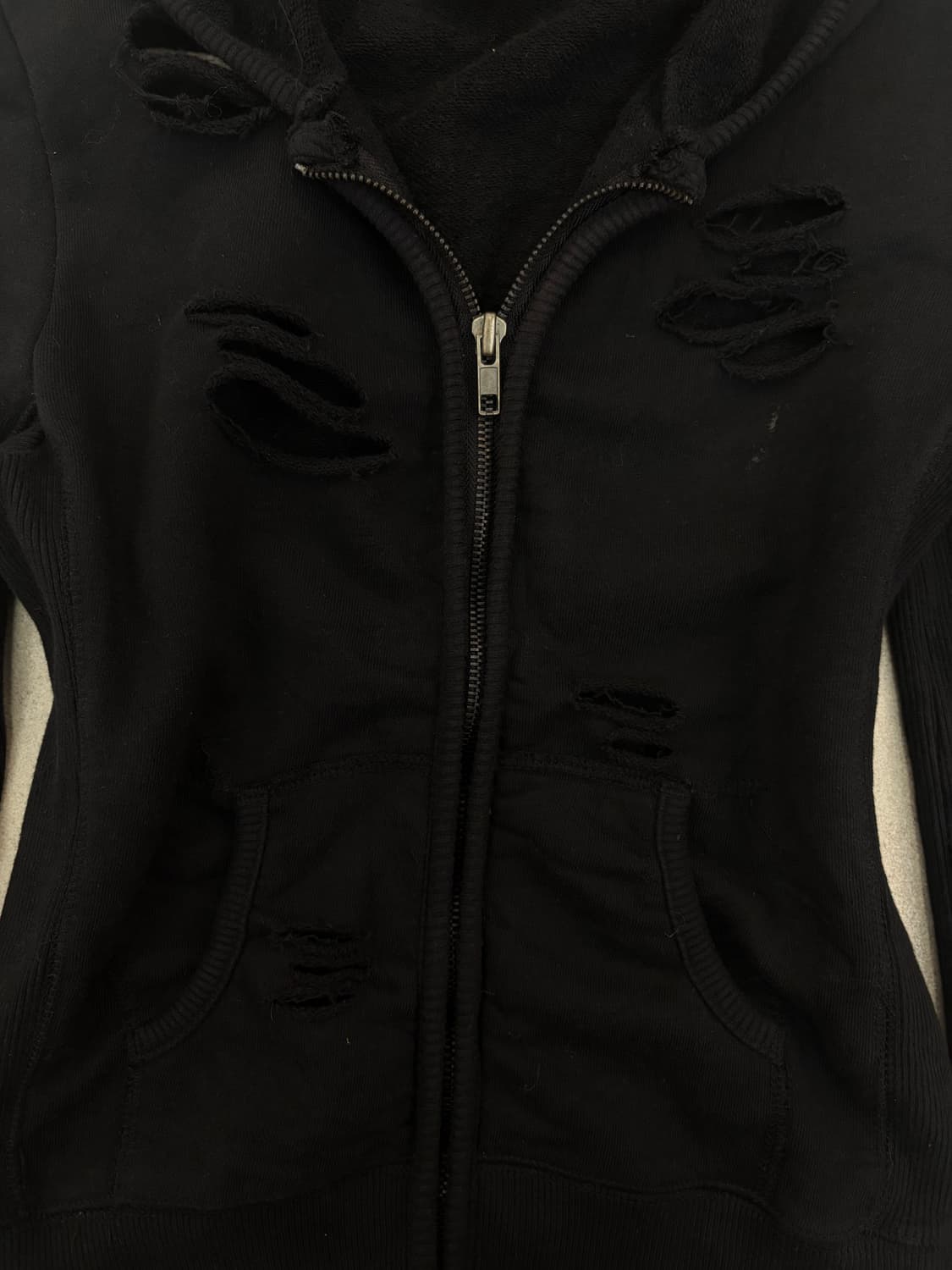 데미지 포켓 후드집업 상품이미지2