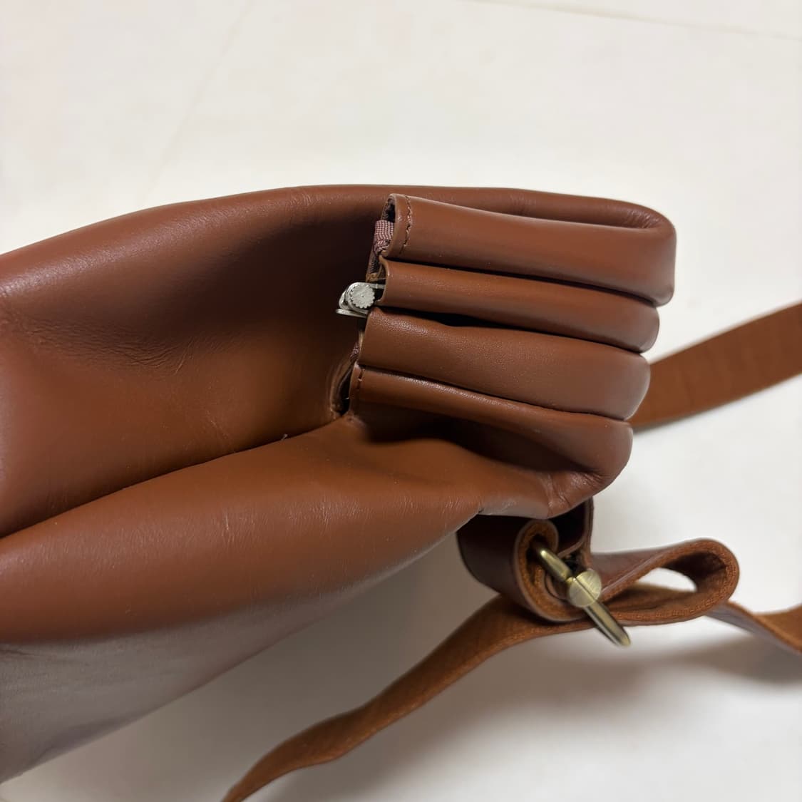 오소이 숄더백 상품이미지5