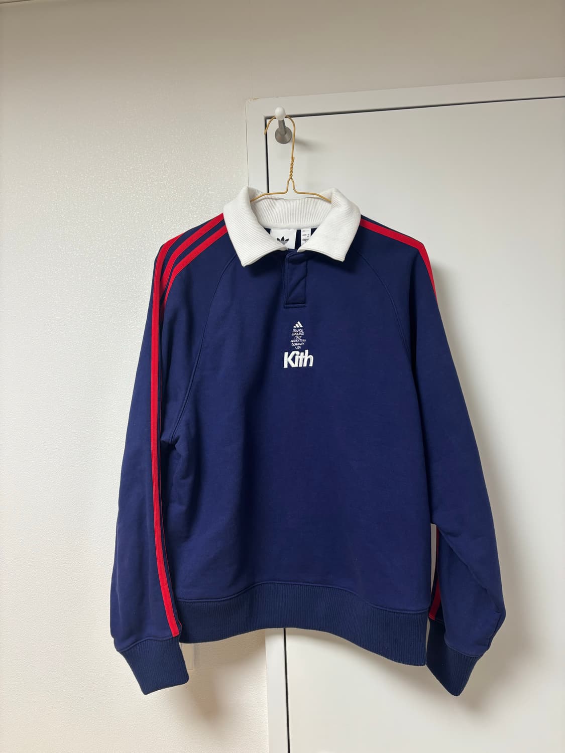 Kith Adidas 콜라보 스웻셔츠 상품이미지1
