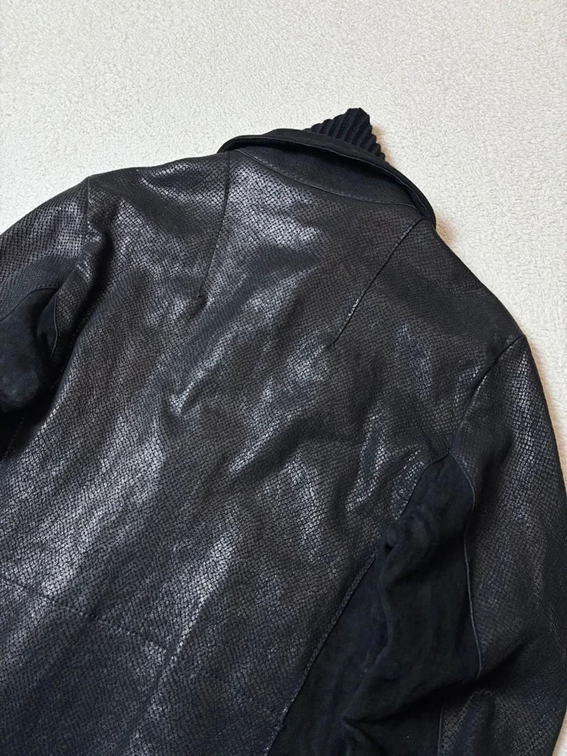 트랜짓 파이톤 가공 하이넥 양가죽 자켓 PN7694 상품이미지6