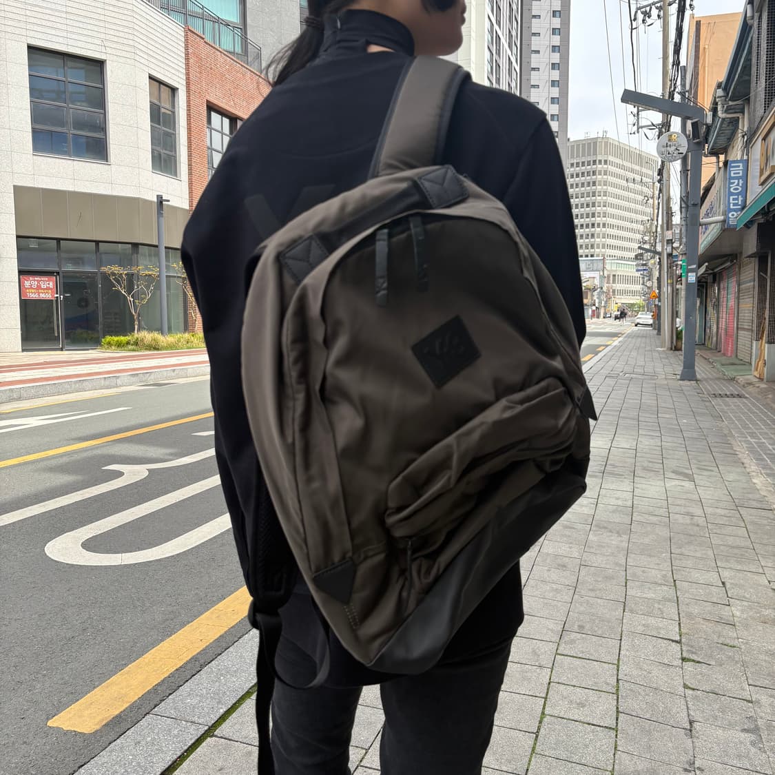 Y3 요지야마모토 다크 올리브 백팩 상품이미지1