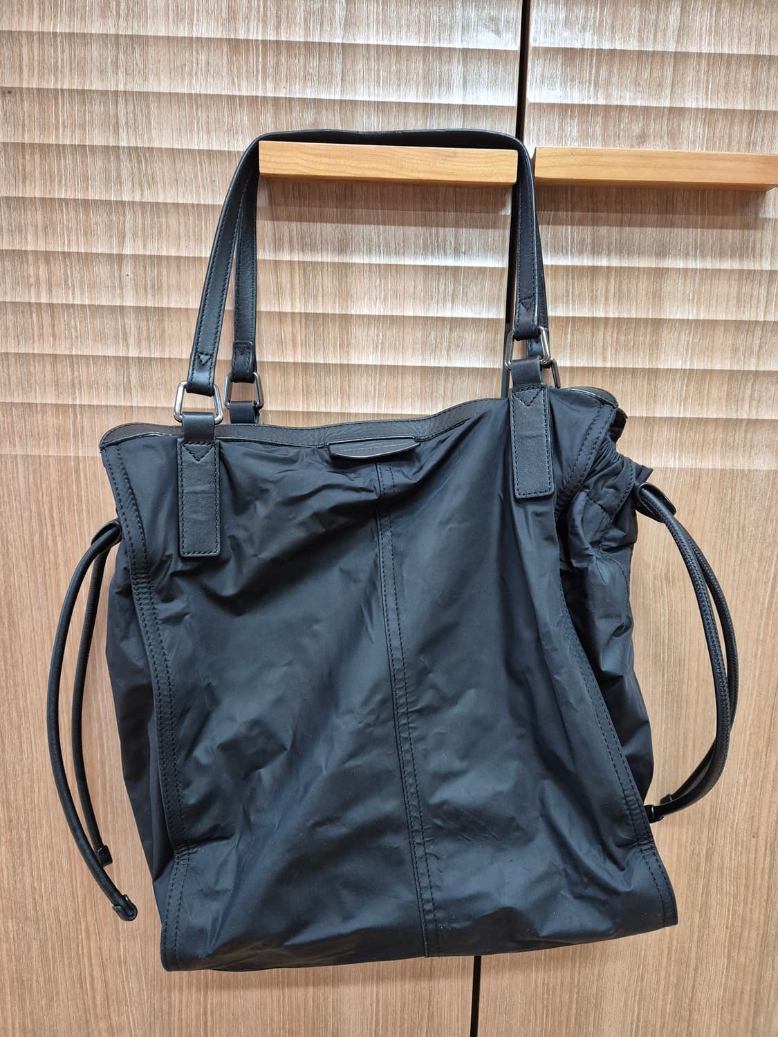 버버리 나일론 숄더백(정품)  상품이미지1