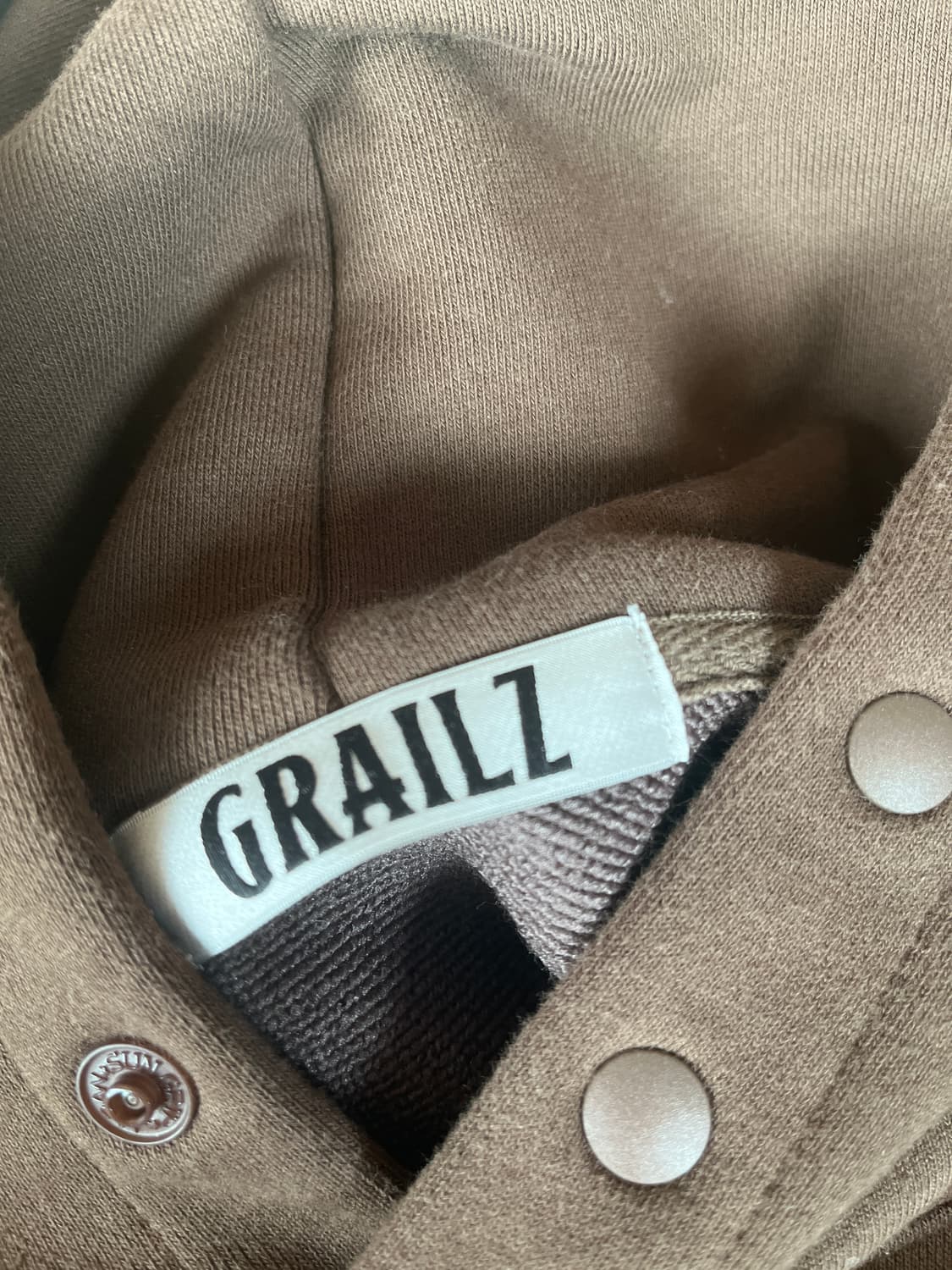 그레일즈 후드티 상품이미지4