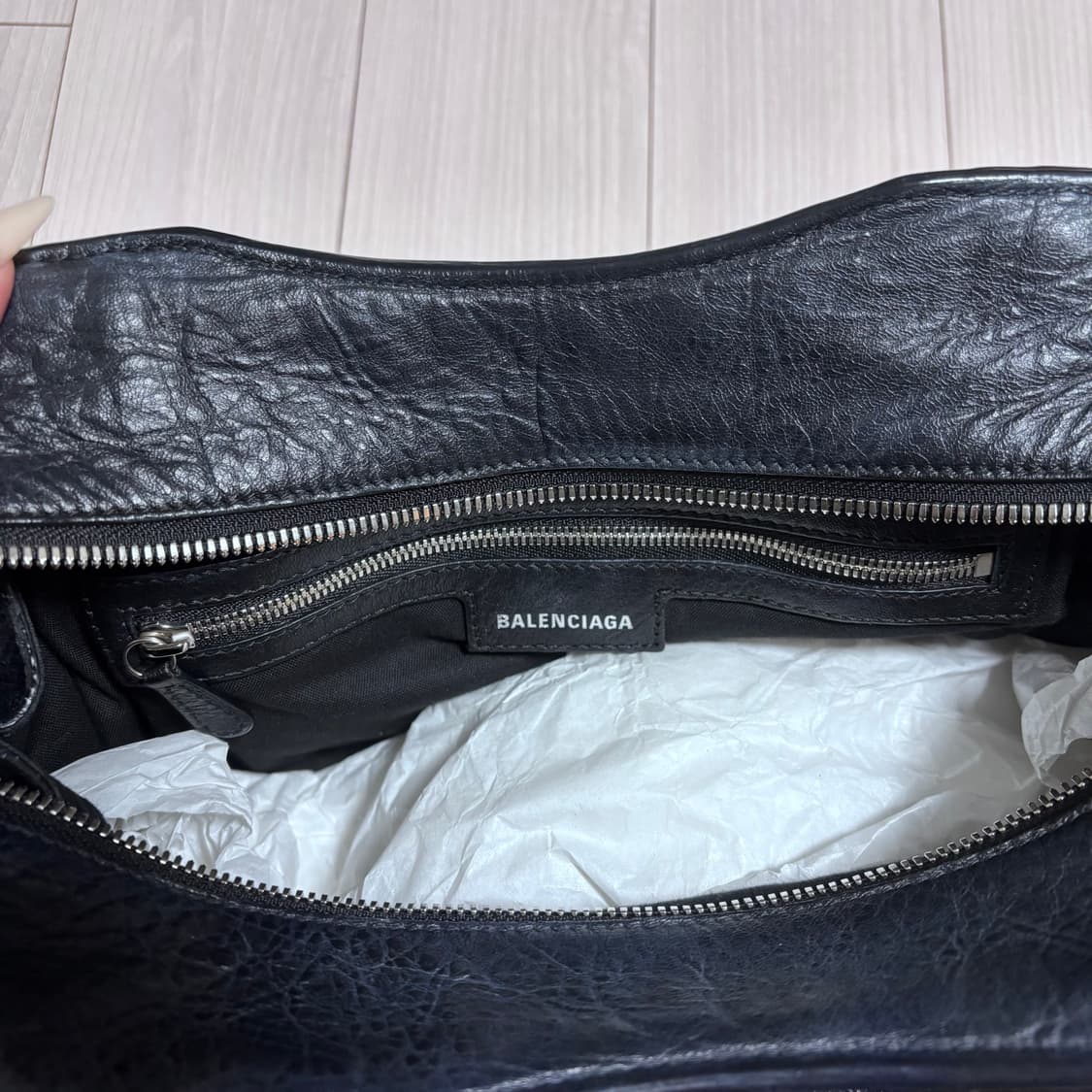 발렌시아가 네오 카골 시티 스몰 s 사이즈 숄더백 상품이미지9