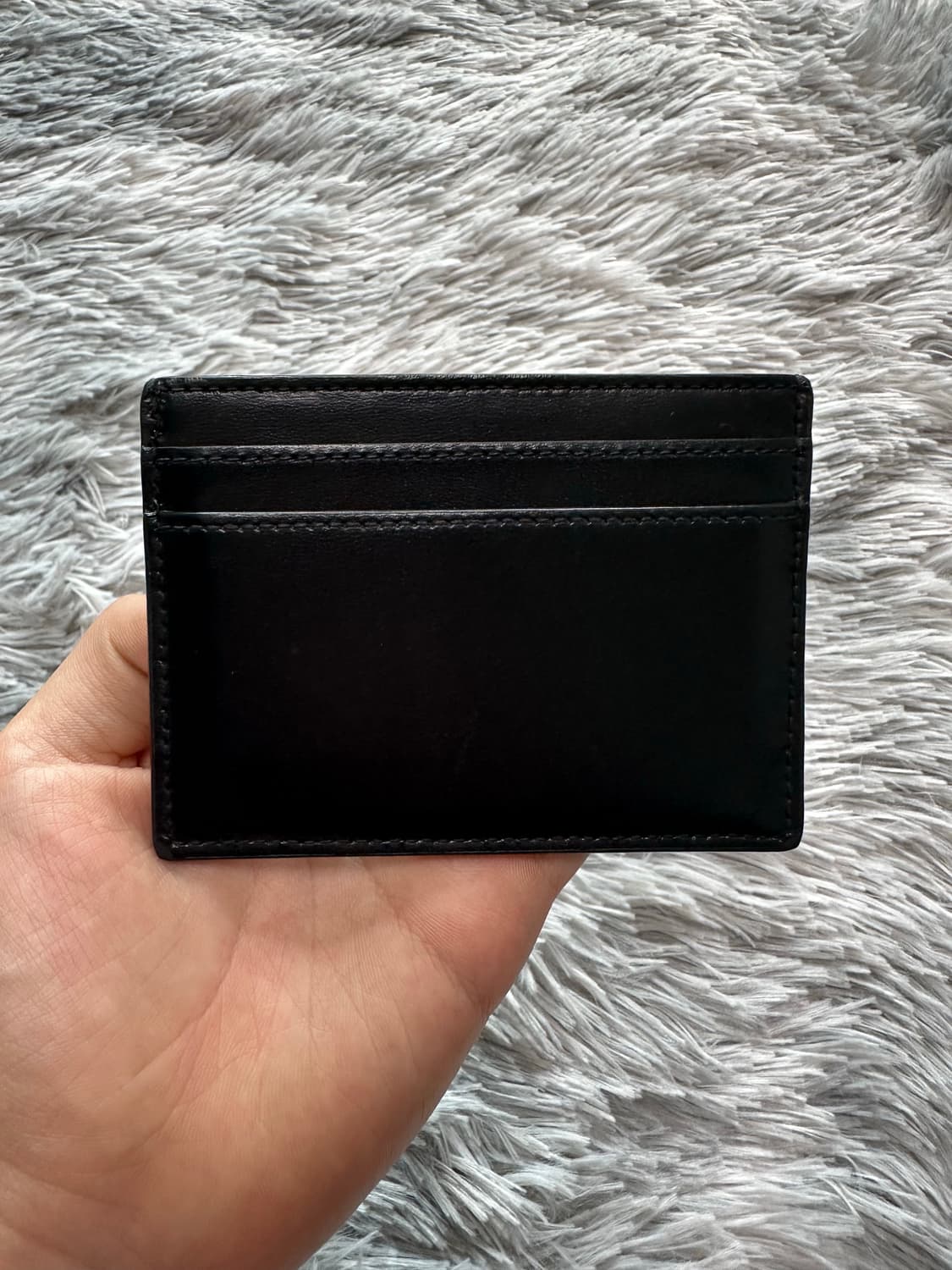 입생로랑 타이니 모노그램 카드지갑 상품이미지3