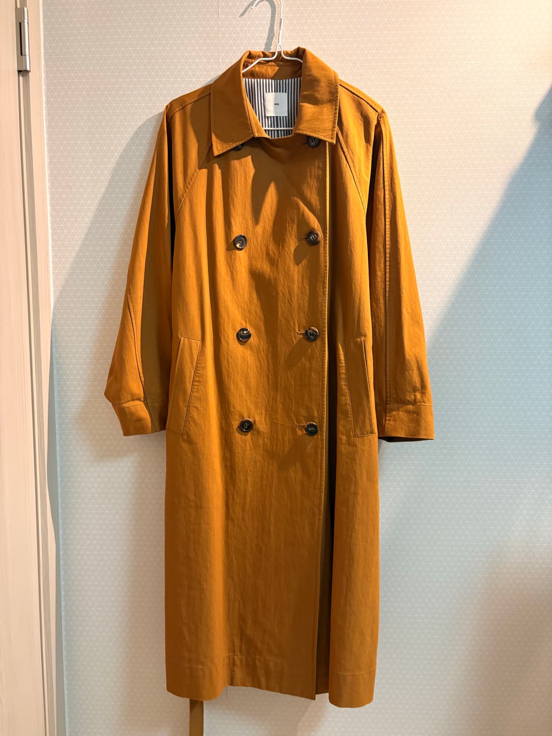 구호 코튼 혼방 더블 트렌치코트 상품이미지2