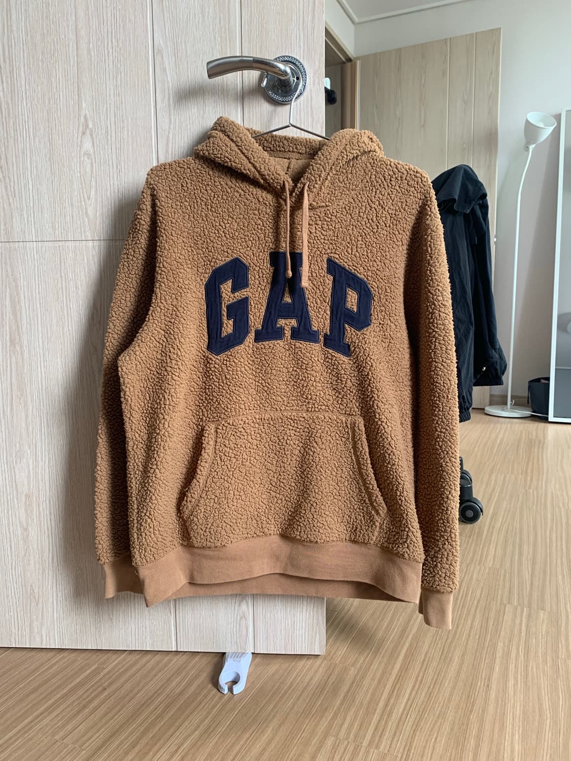 갭 브라운 뽀글이 후드티 상품이미지1