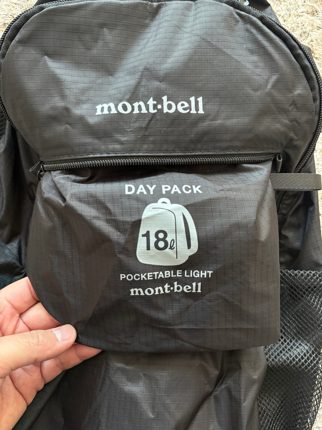 몽벨 포켓터블 라이트 팩 18 블랙 백팩 상품이미지3
