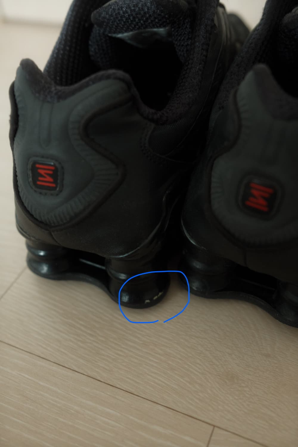 나이키 샥스TL 블랙 앤 맥스 오렌지 240 상품이미지7