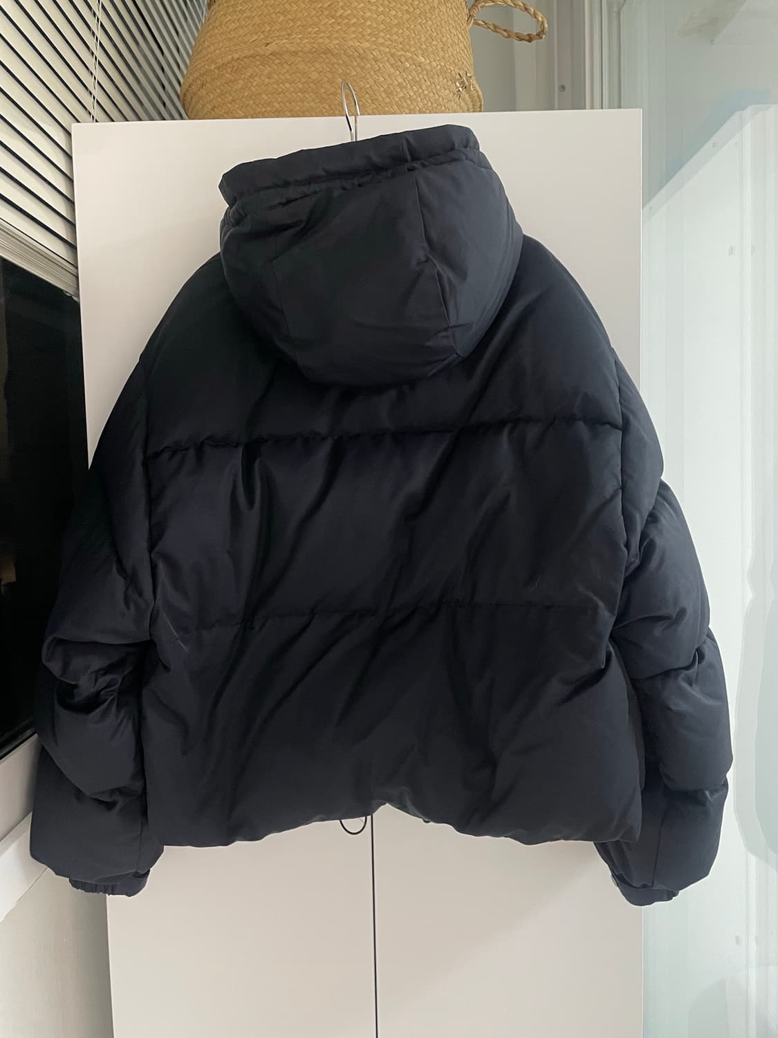 낫띵리튼 패딩 상품이미지5