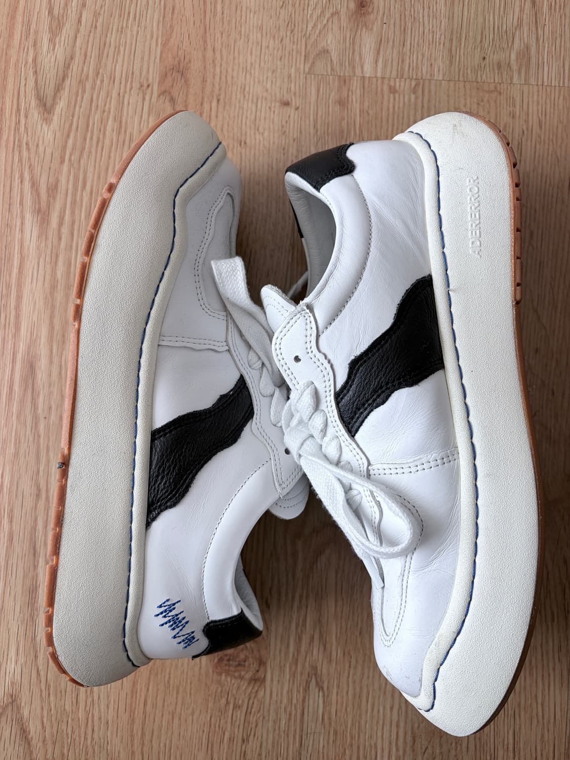 아더에러 로그 바우스 화이트 270 상품이미지3