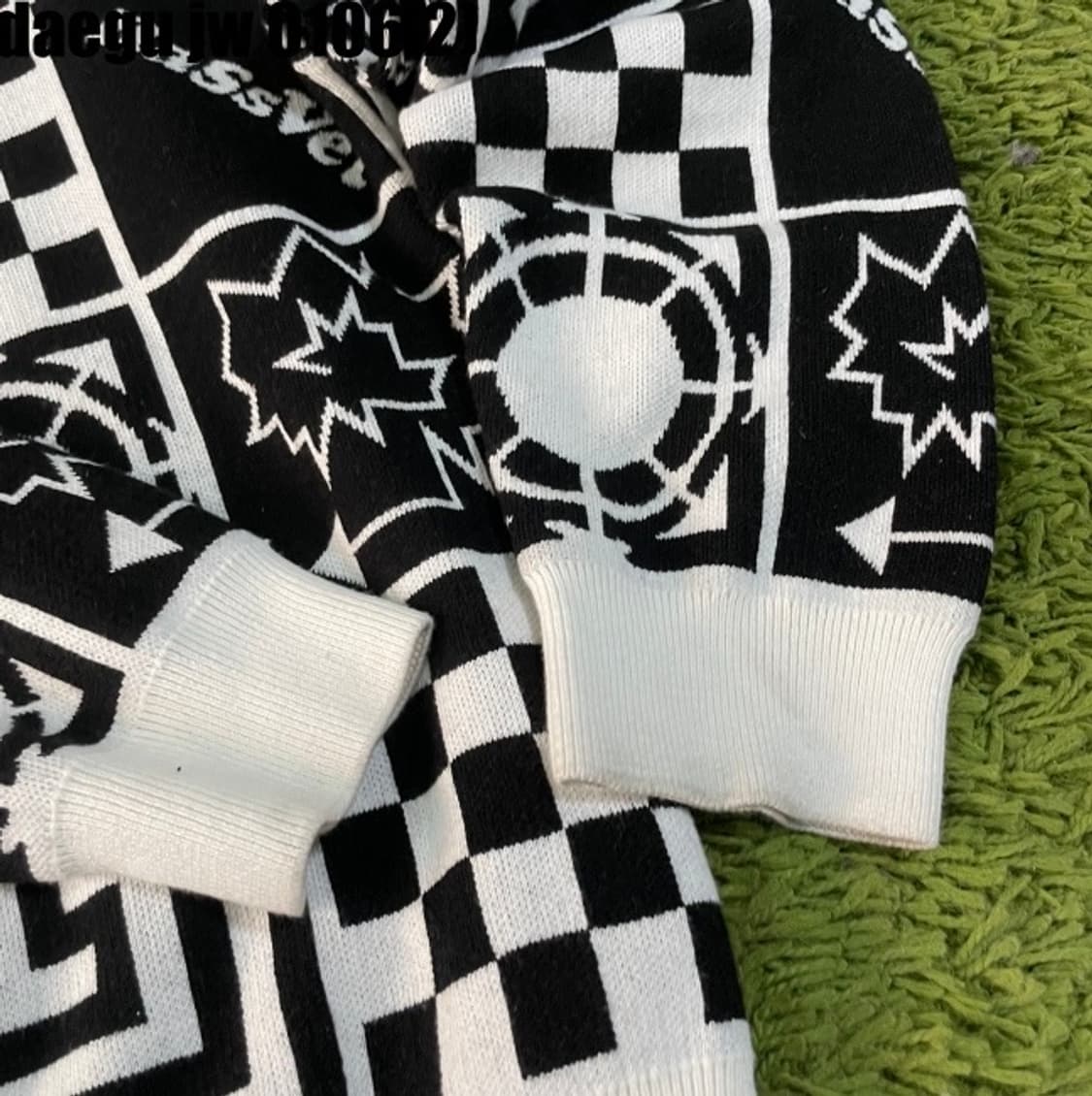 라스벳 니트 상품이미지4