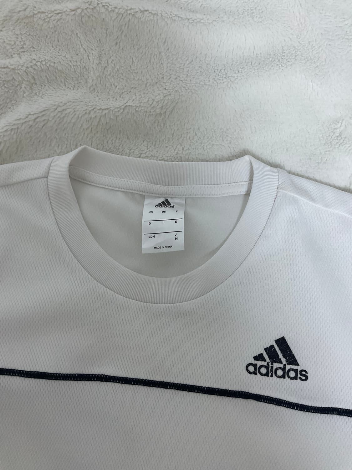 아디다스 빈티지 반팔티 반팔셔츠 반소매티 운동복 상품이미지3