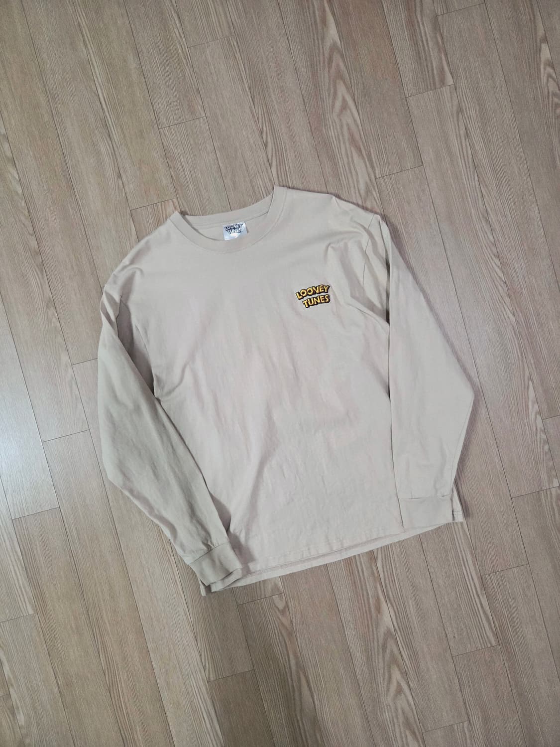 LOONEY TUNES 베이지 롱 슬리브 티셔츠 상품이미지4