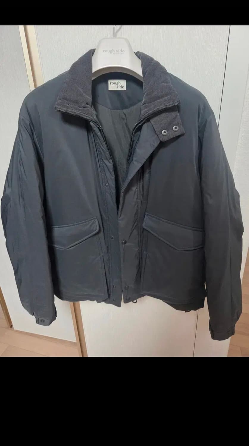 러프사이드 24fw 인슐레이션 컴뱃파카 챠콜 1 상품이미지2