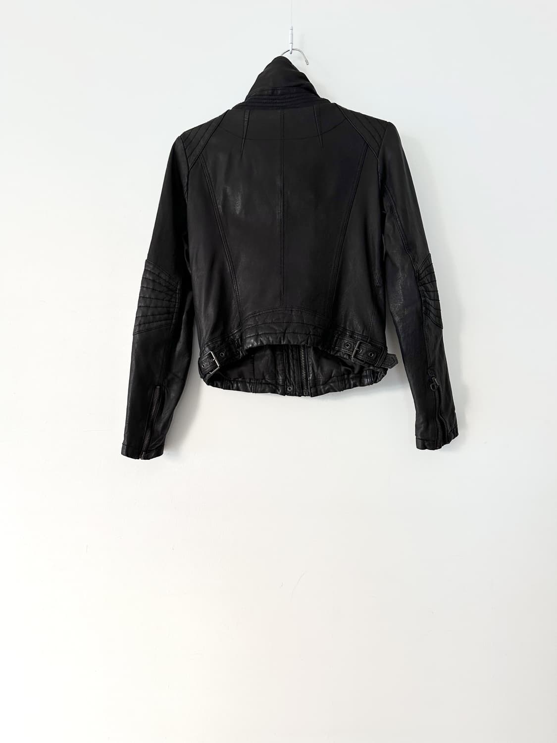 GUESS high neck short leather jacket 상품이미지4
