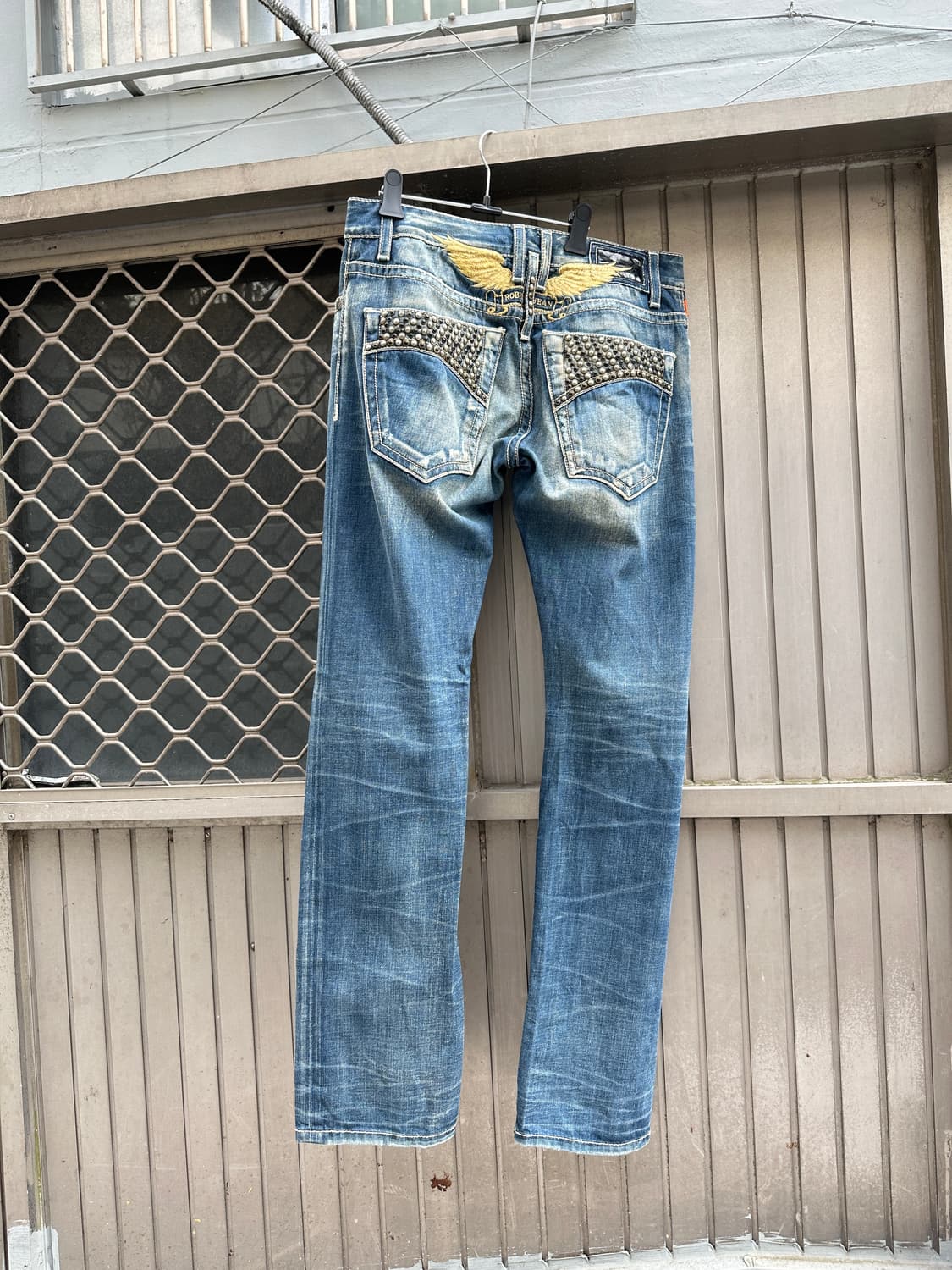 ROBIN’s JEANS back patch stud denim jean 상품이미지2