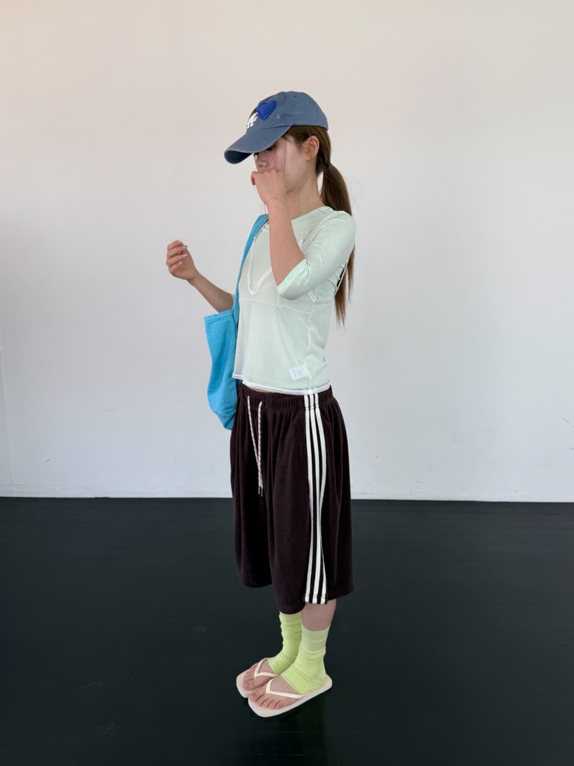 어나더랭귀지 타올 버뮤다 트랙팬츠 상품이미지2