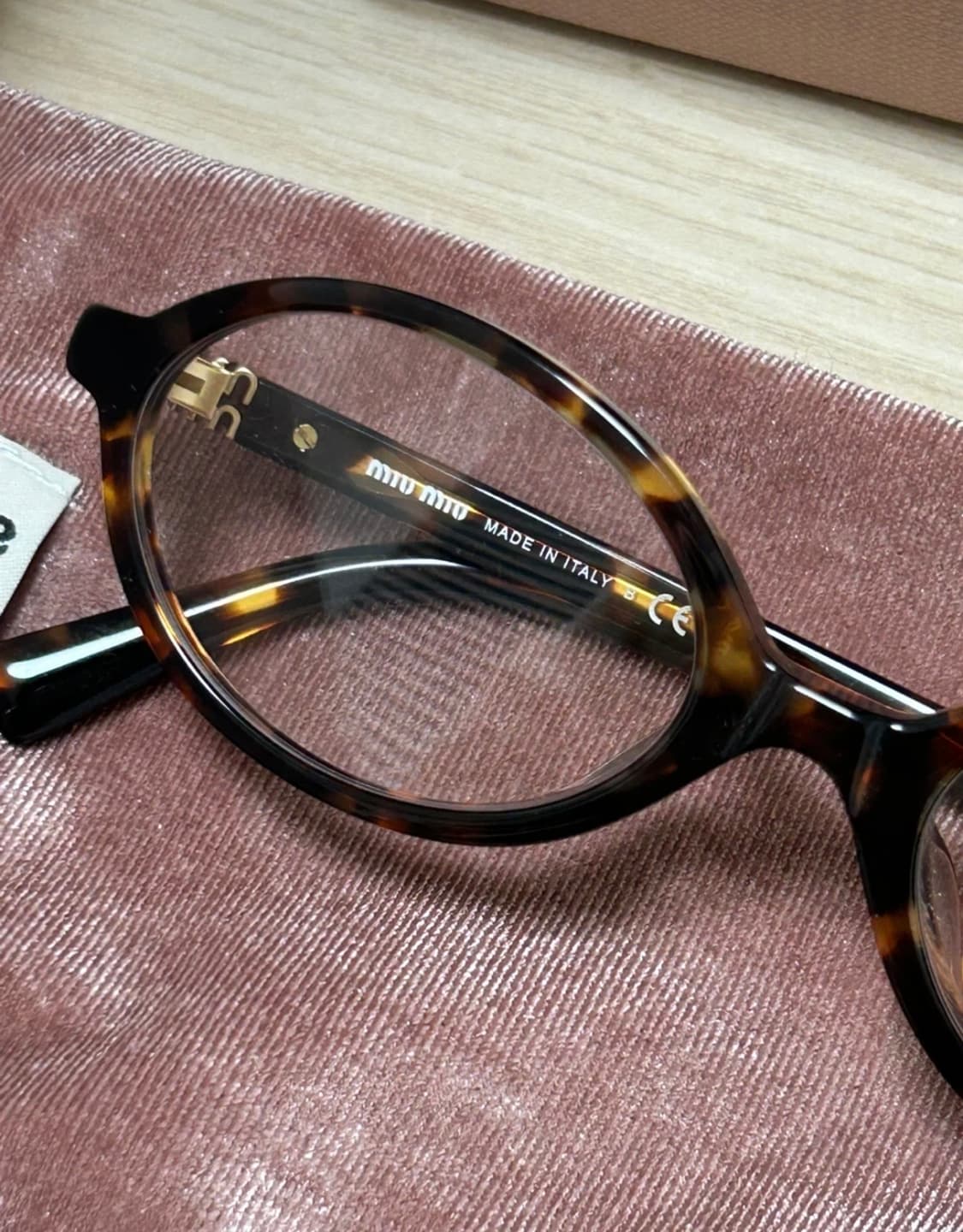 미우미우 리가드 안경 풀박스 VAU-08N 상품이미지2