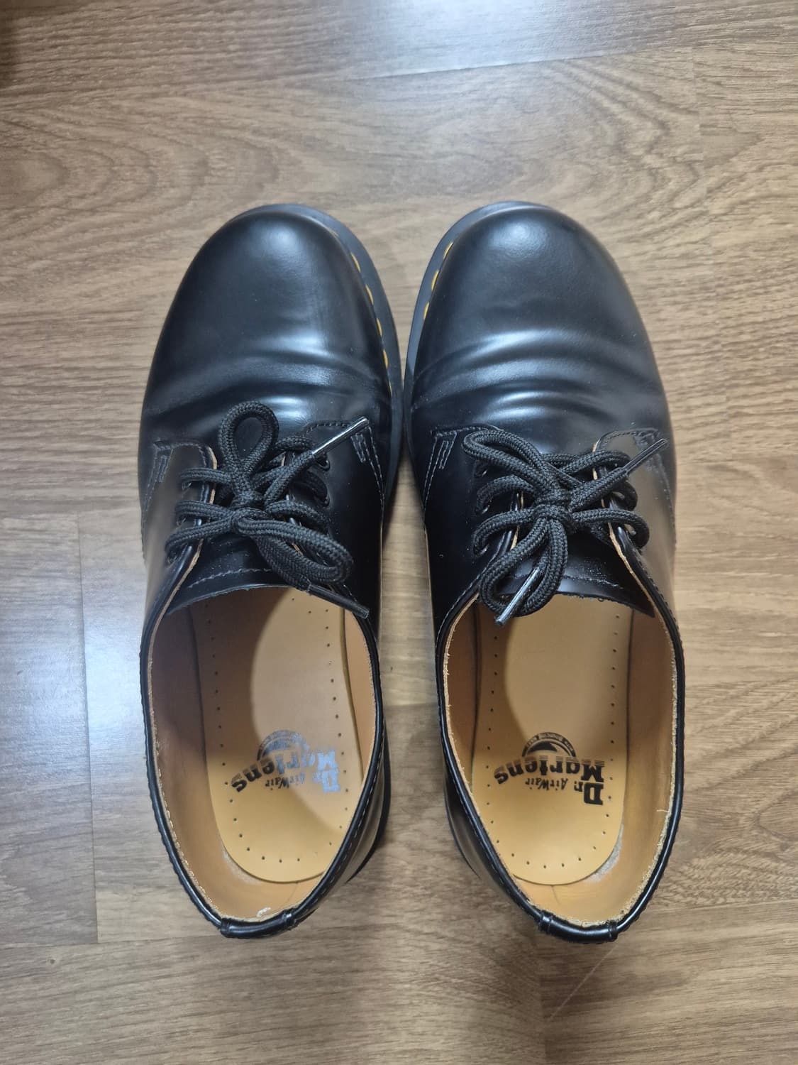 [250]닥터마틴 1461 스무스 판매합니다. 상품이미지1